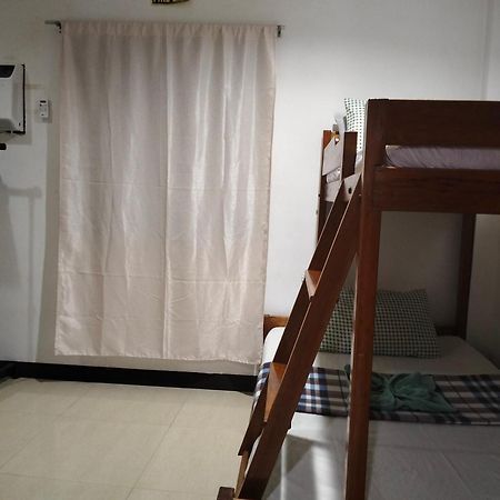 Sealor Pension House Puerto Princesa Kültér fotó
