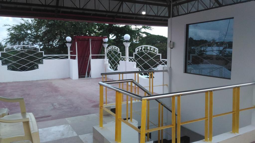 Sealor Pension House Puerto Princesa Kültér fotó